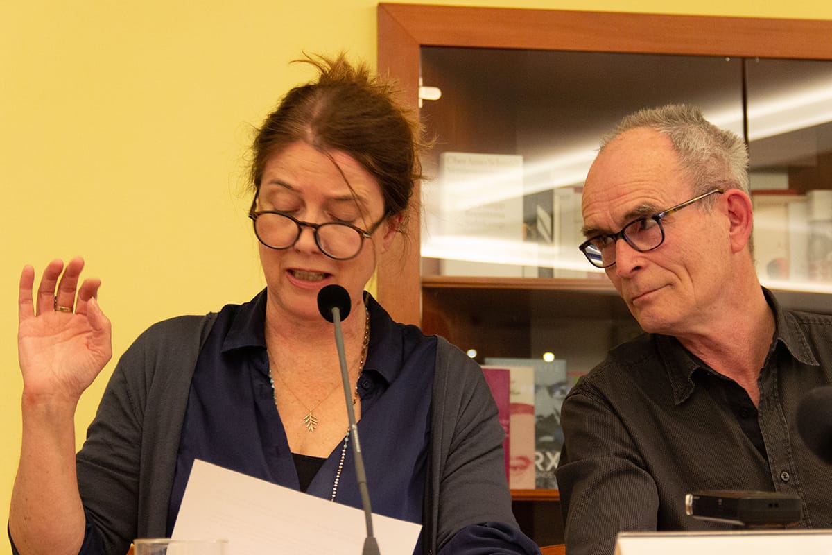 Katja Amberger und Martin Pfisterer in der szenischen Lesung „Reiselust“ im Literaturclub am 28.4.2022 | © Herbert Grambihler